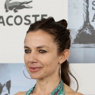 Justine Bateman — Wikipédia